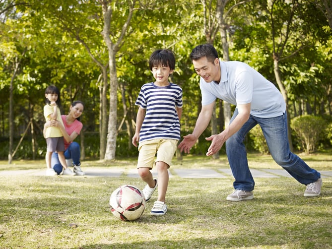 Enjoying the Benefits of Sport Together With Our Kids