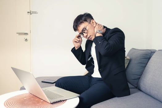 Tech Neck: What it is and How to Avoid it