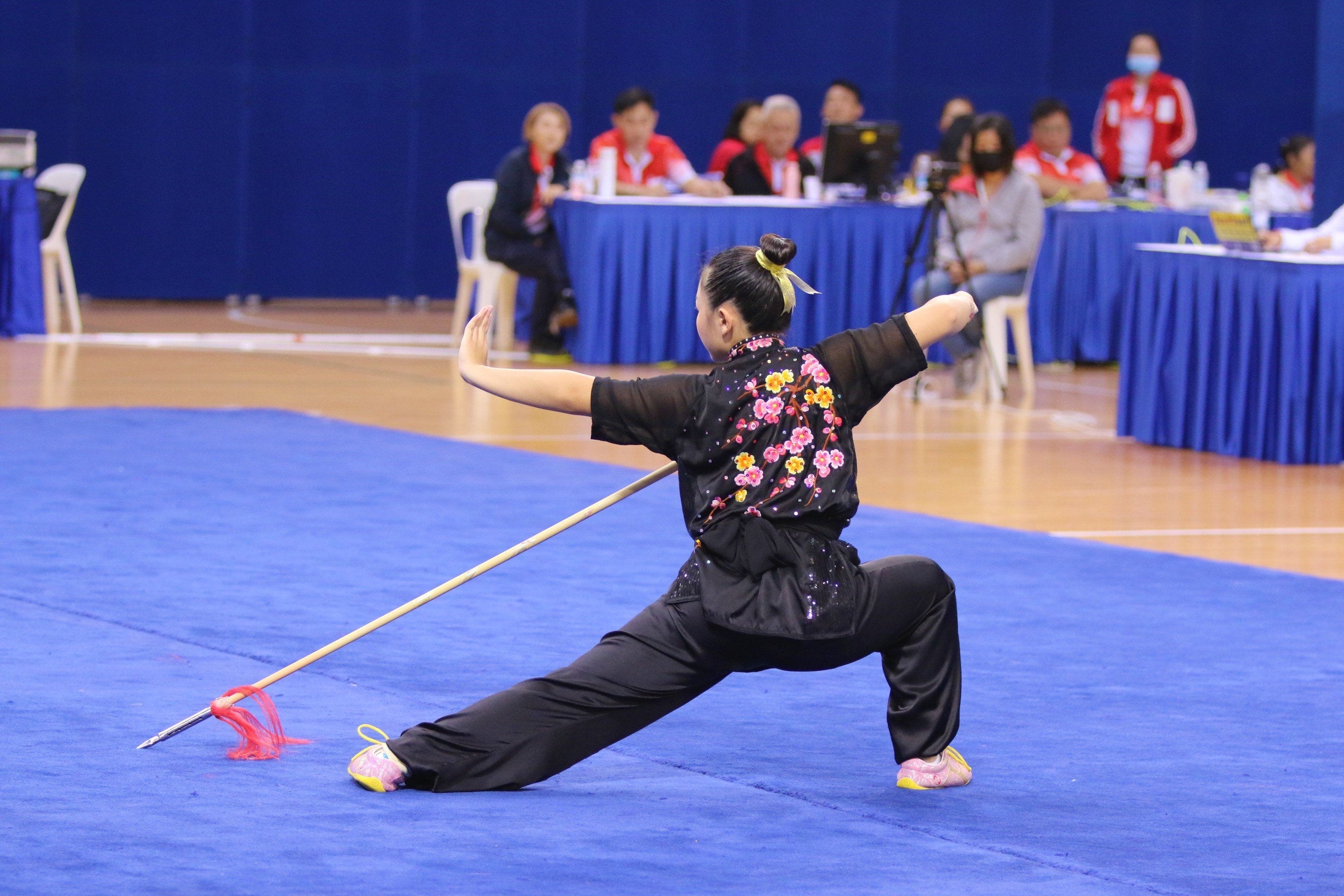 2023-04-20_NSG Wushu Girls Div A Spear_Photo by Anbumani (19)_BERLYNN NG XUAN QI(HCI)