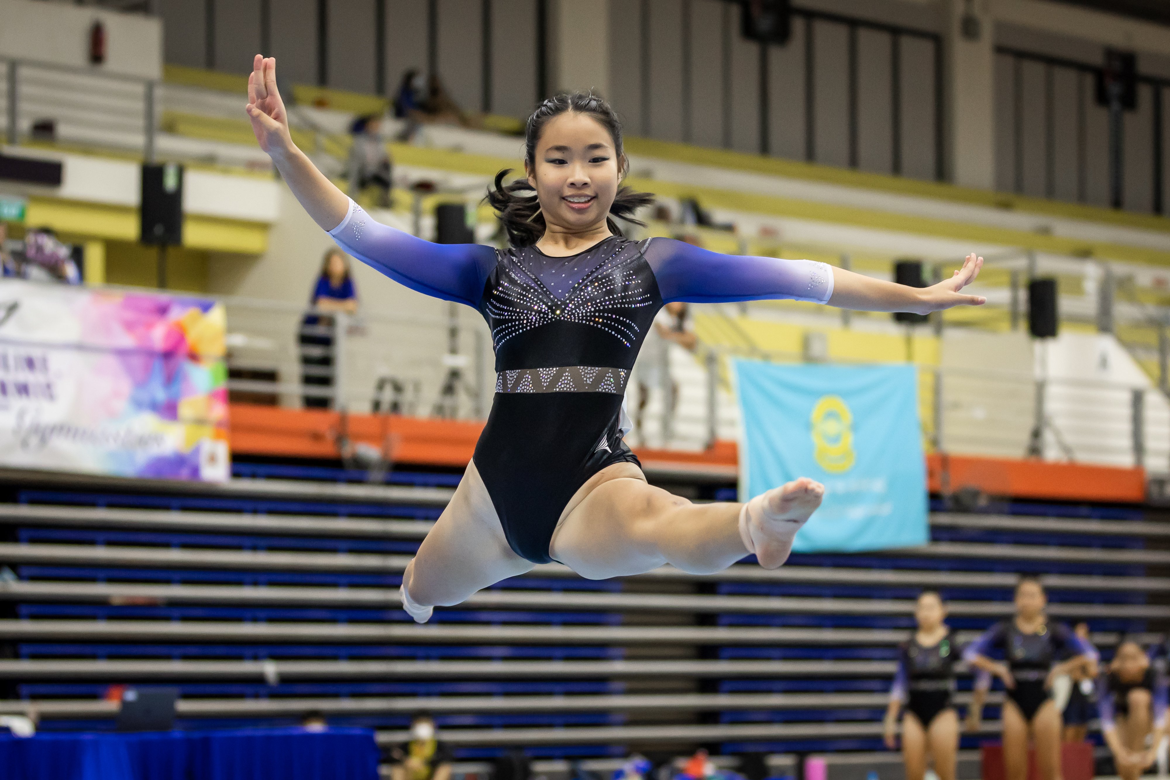 20230420_ArtisticGymnastics_RonLow_-004