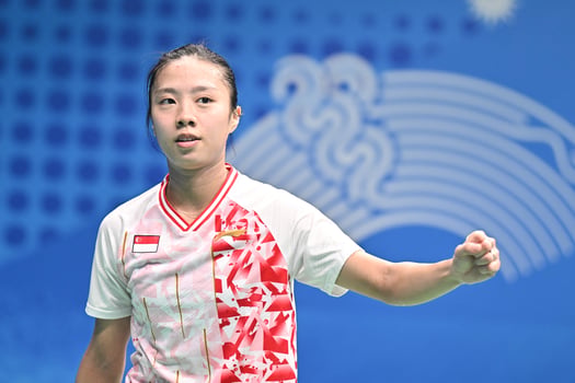 Hangzhou 2022: Team Singapore’s shuttlers fight hard to keep medal hopes alive