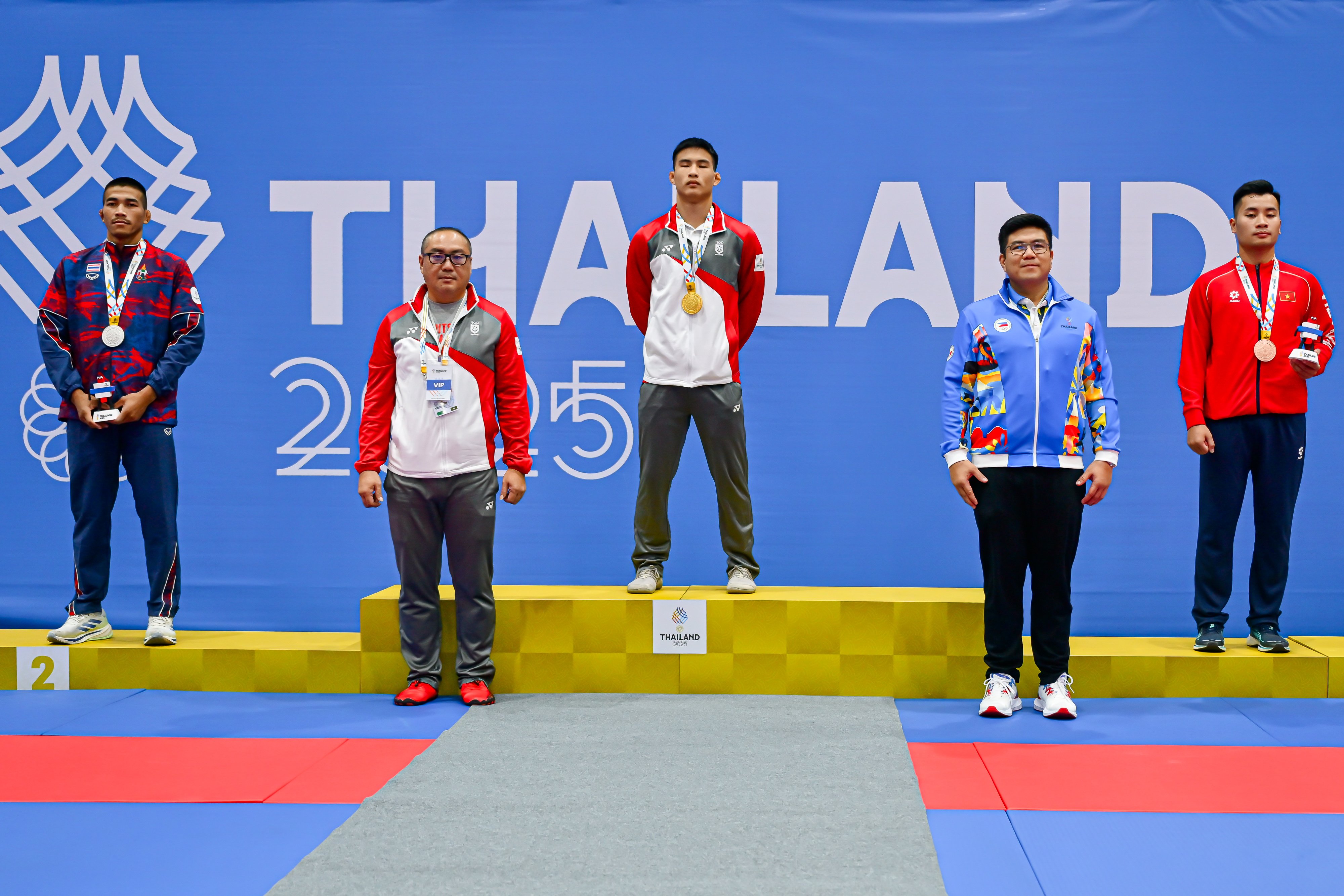 20251210_Jujitsu_MenFighting_SE-4459