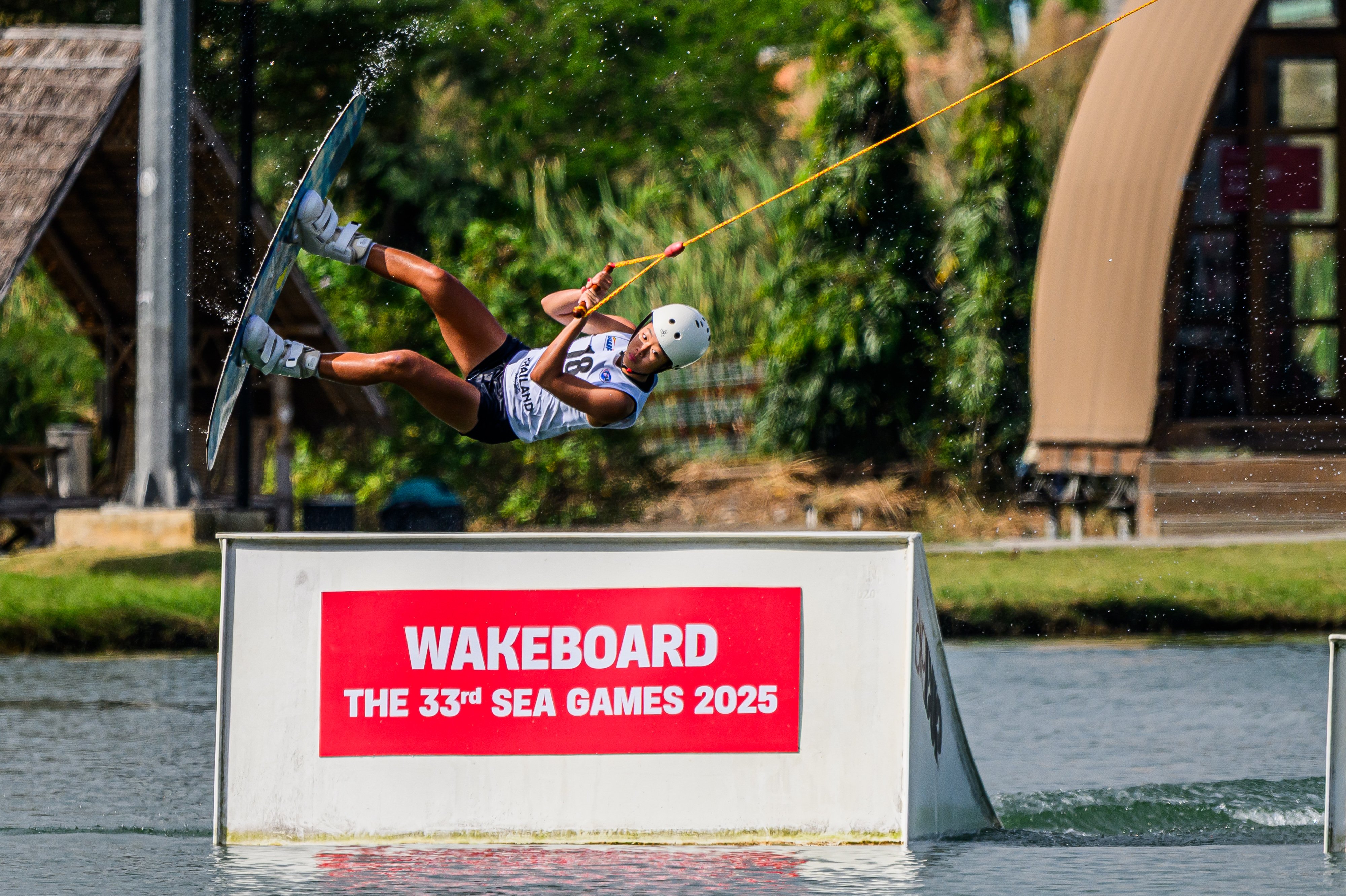 20251212_Wakeboard_DL-3182