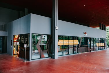 2. 040_Delta Lab_Wide Shot_Entrance_Landscape