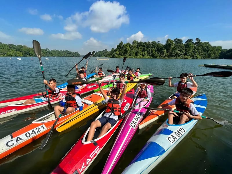 Canoe 1