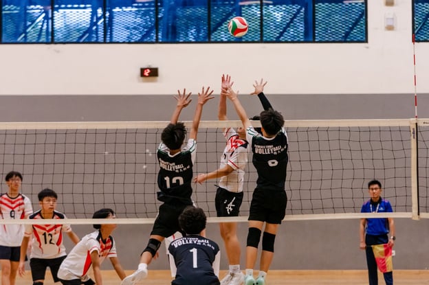 A drop ball play by DHS caught the opponents off guard, winning a hard-fought point after a long rally