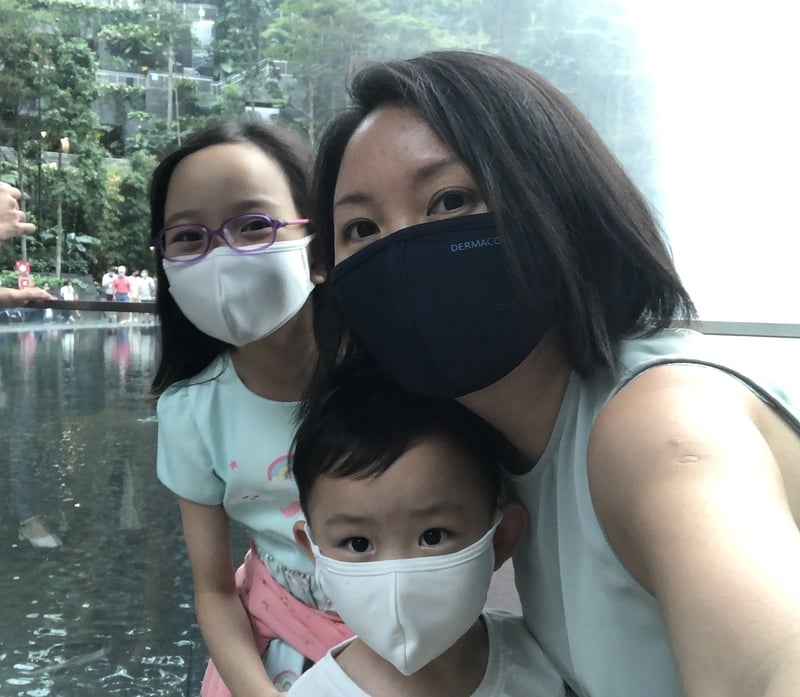 Dr_Chew_and_Family-1