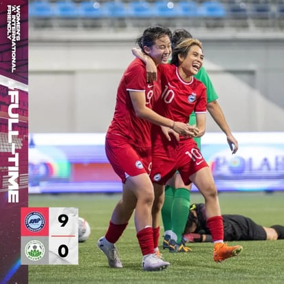 Girl-football-full-time