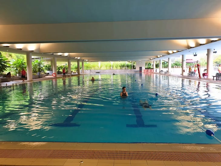 Bukit Canberra Swimming Complex