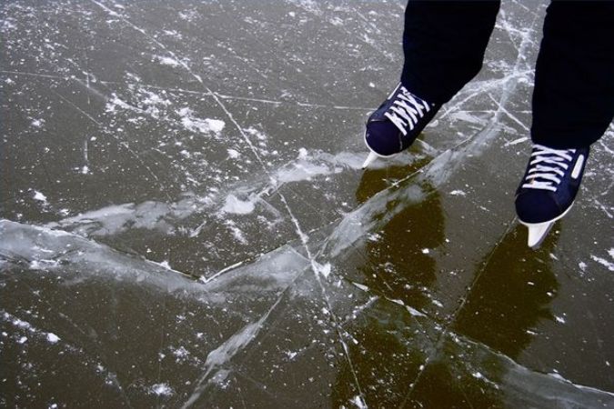 Ice skating forward swizzle