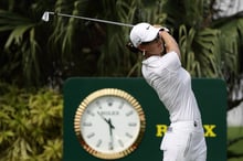 Improving your swing and putting in golf