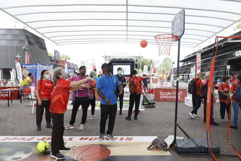 Dragon Trail - Stay on Your Feet (Basketball)