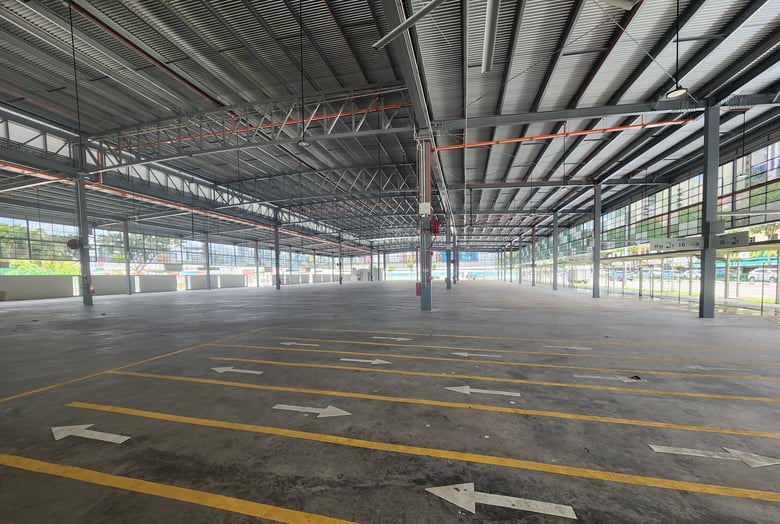 Little India Bus Terminal BEFORE