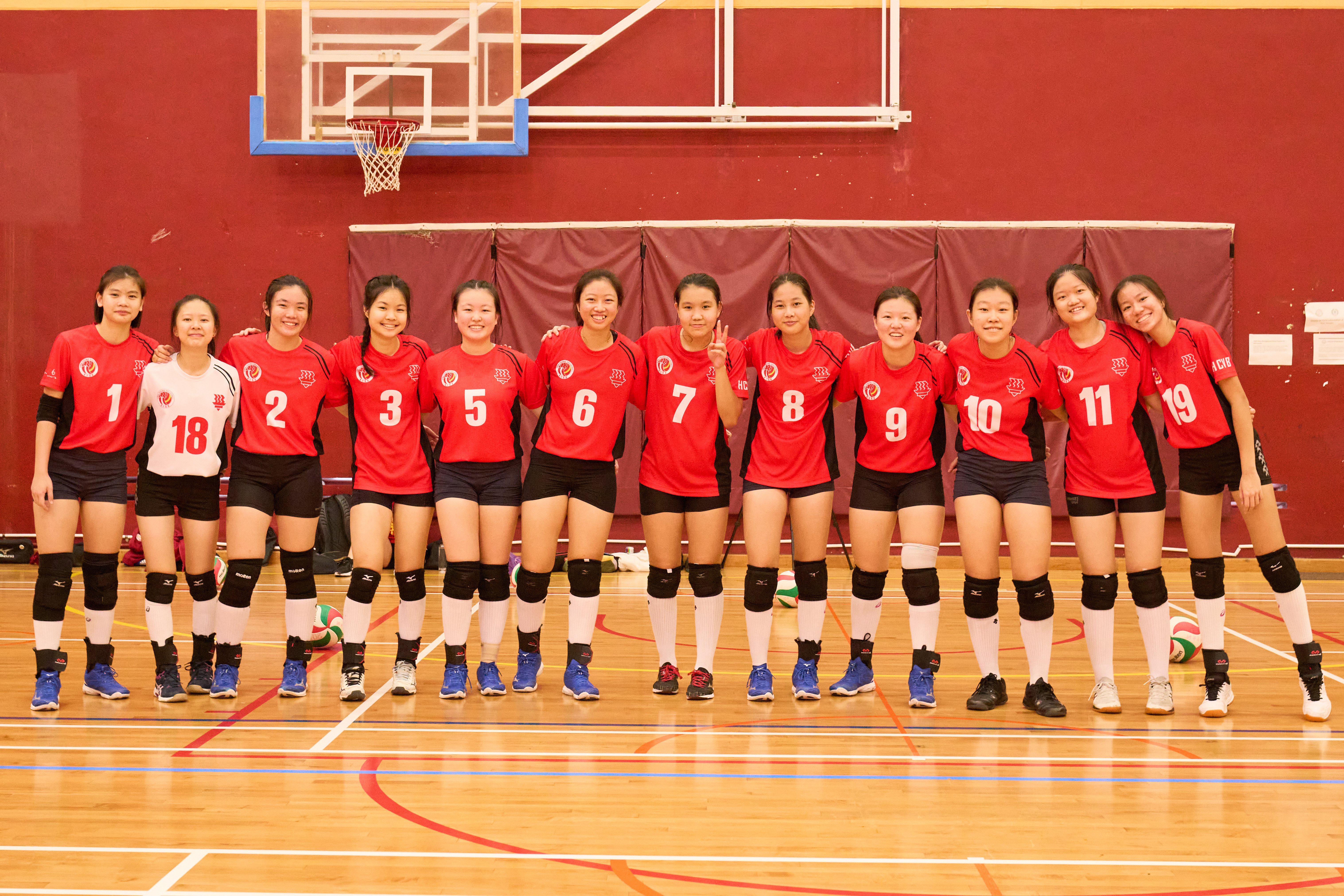 2022-05-06 Volleyball A Div Girls HCI vs ASRJC HCI Team, HCI won the match 3-0, 25-17 25- 7 25-21 Photo by Eric Koh DSC09406