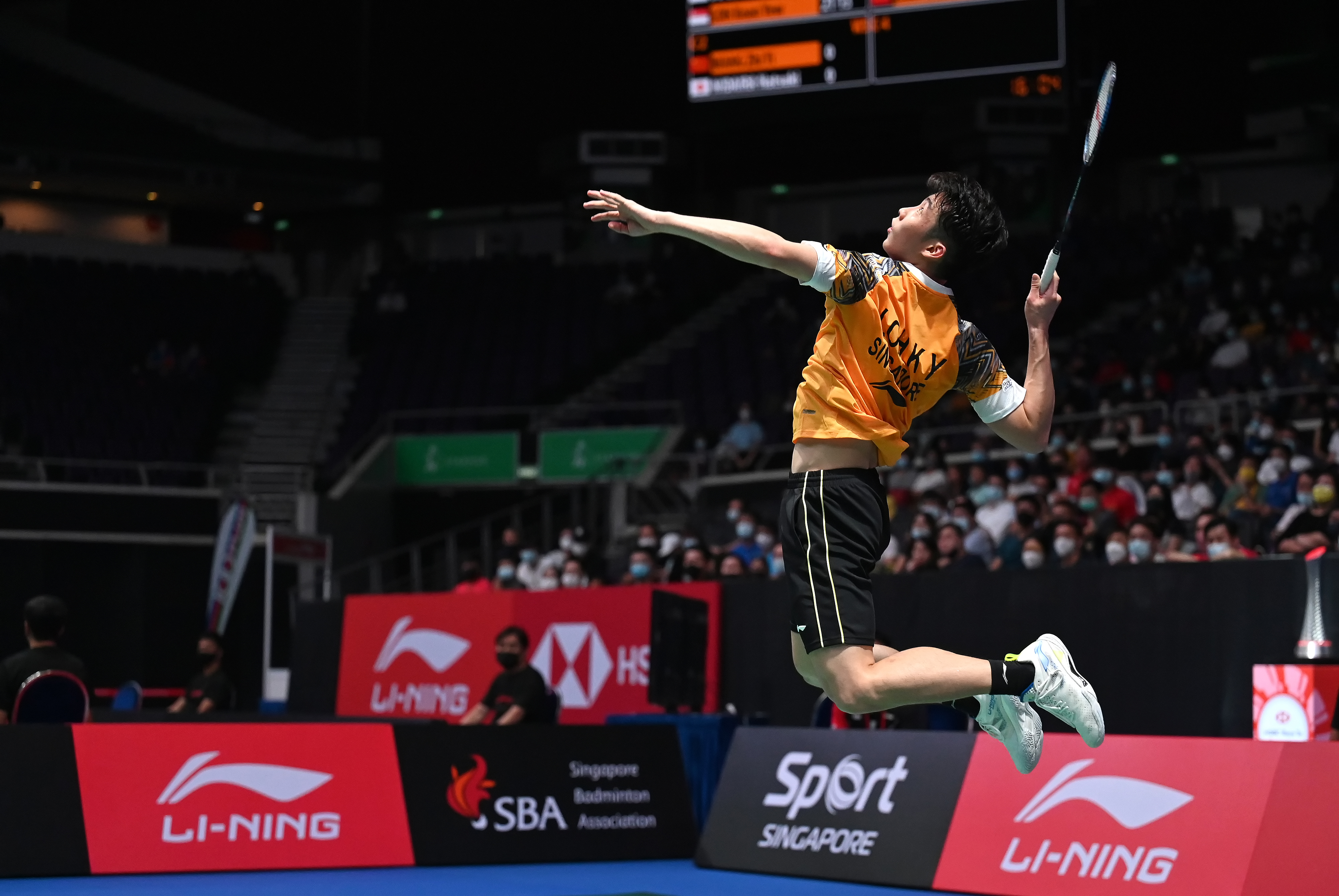 TeamSGs shuttlers are through to the Quarter-finals of the Singapore Badminton Open!