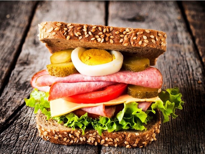 Top 3 healthy lunch ideas for the office professional