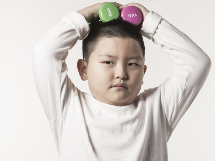 Is there a link between screen time and childhood obesity?