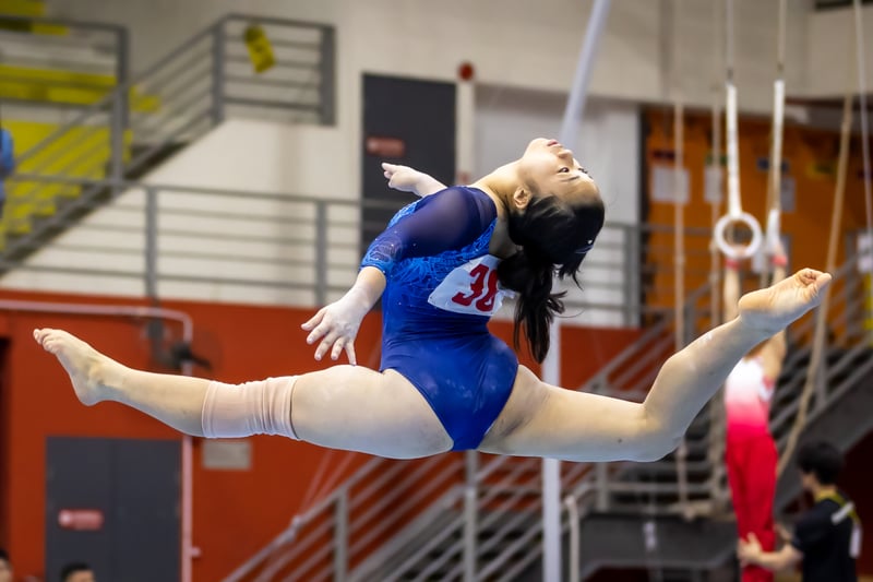 20230420_ArtisticGymnastics_RonLow_-008