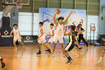 2023-04-28_NSG Basketball Div A Boys- MI(White) vs NJC(Black)_Photo by Anbumani (10)