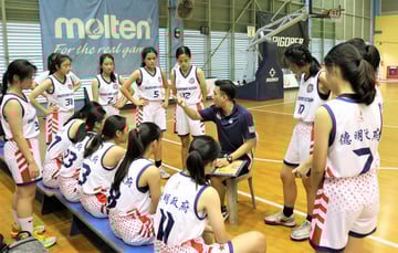 2023-04-28_NSG Basketball Div A Girls - DHS(White) vs TJC(Red)_Photo by Anbumani (18)