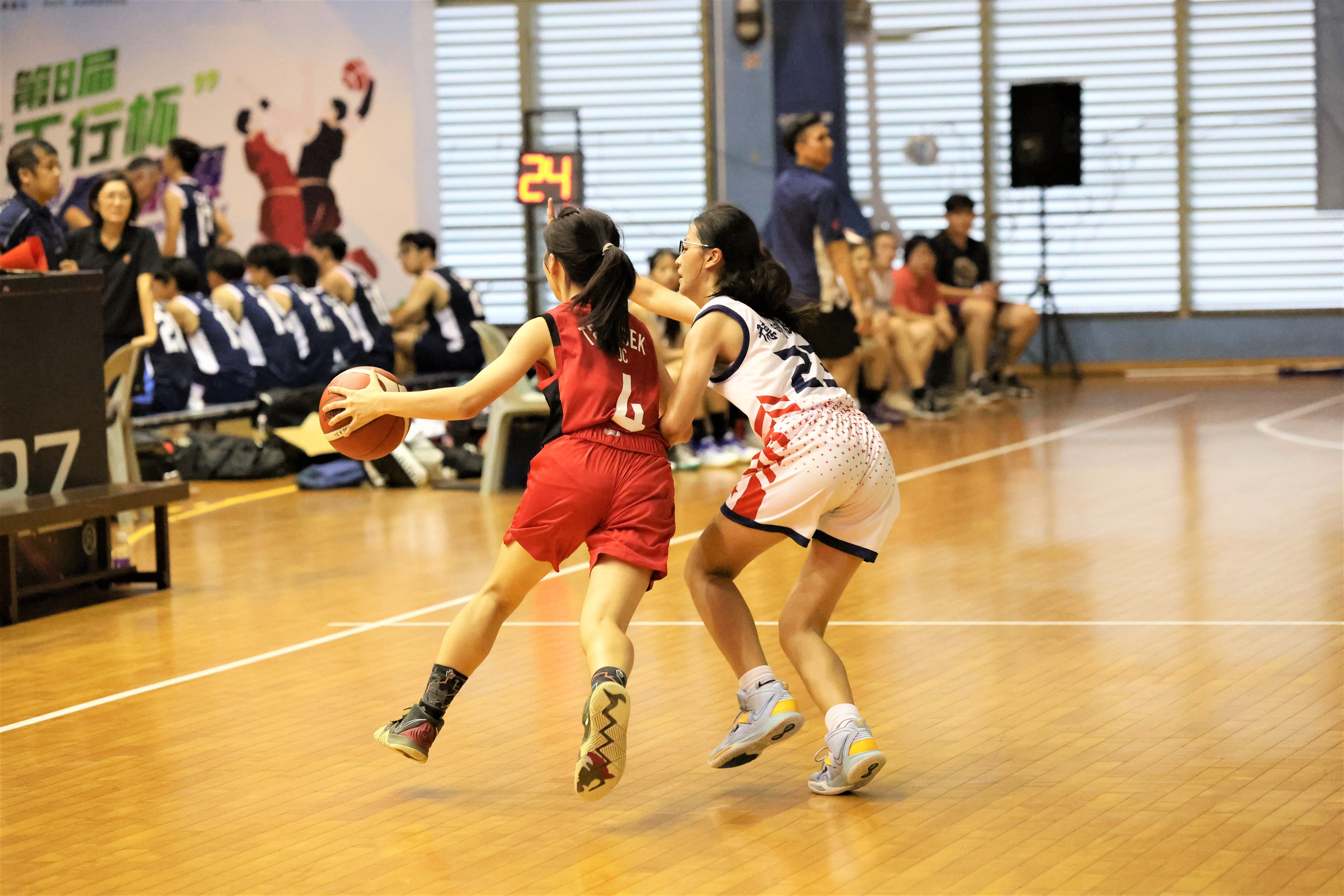 2023-04-28_NSG Basketball Div A Girls - DHS(White) vs TJC(Red)_Photo by Anbumani (12)