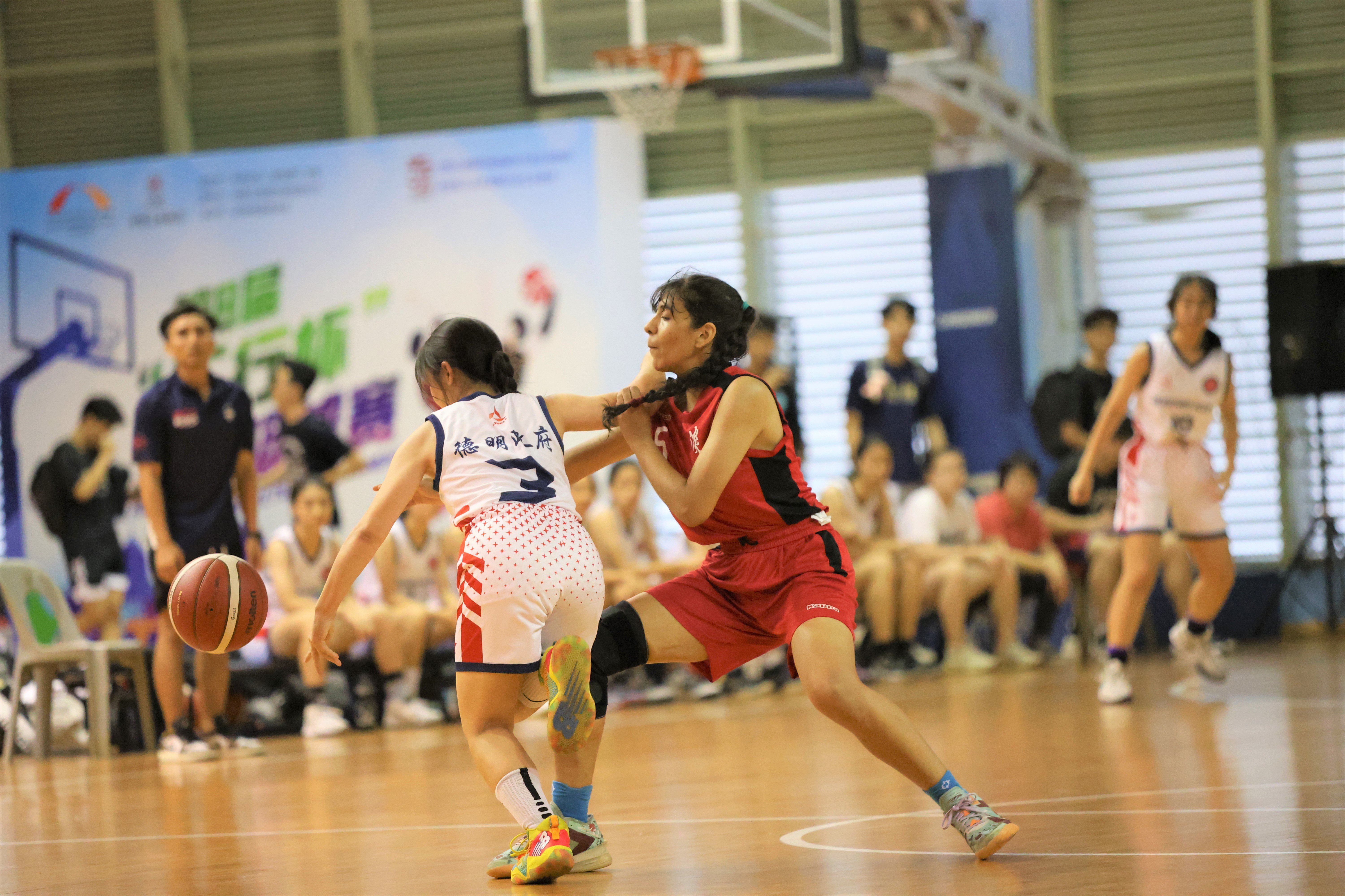 2023-04-28_NSG Basketball Div A Girls - DHS(White) vs TJC(Red)_Photo by Anbumani (3)
