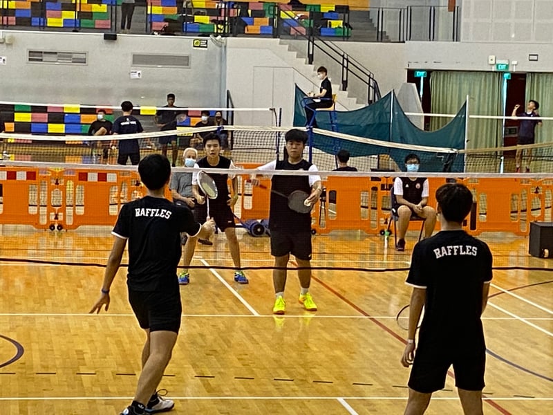 NSG A Div boys badminton - RI vs VJC first doubles 2