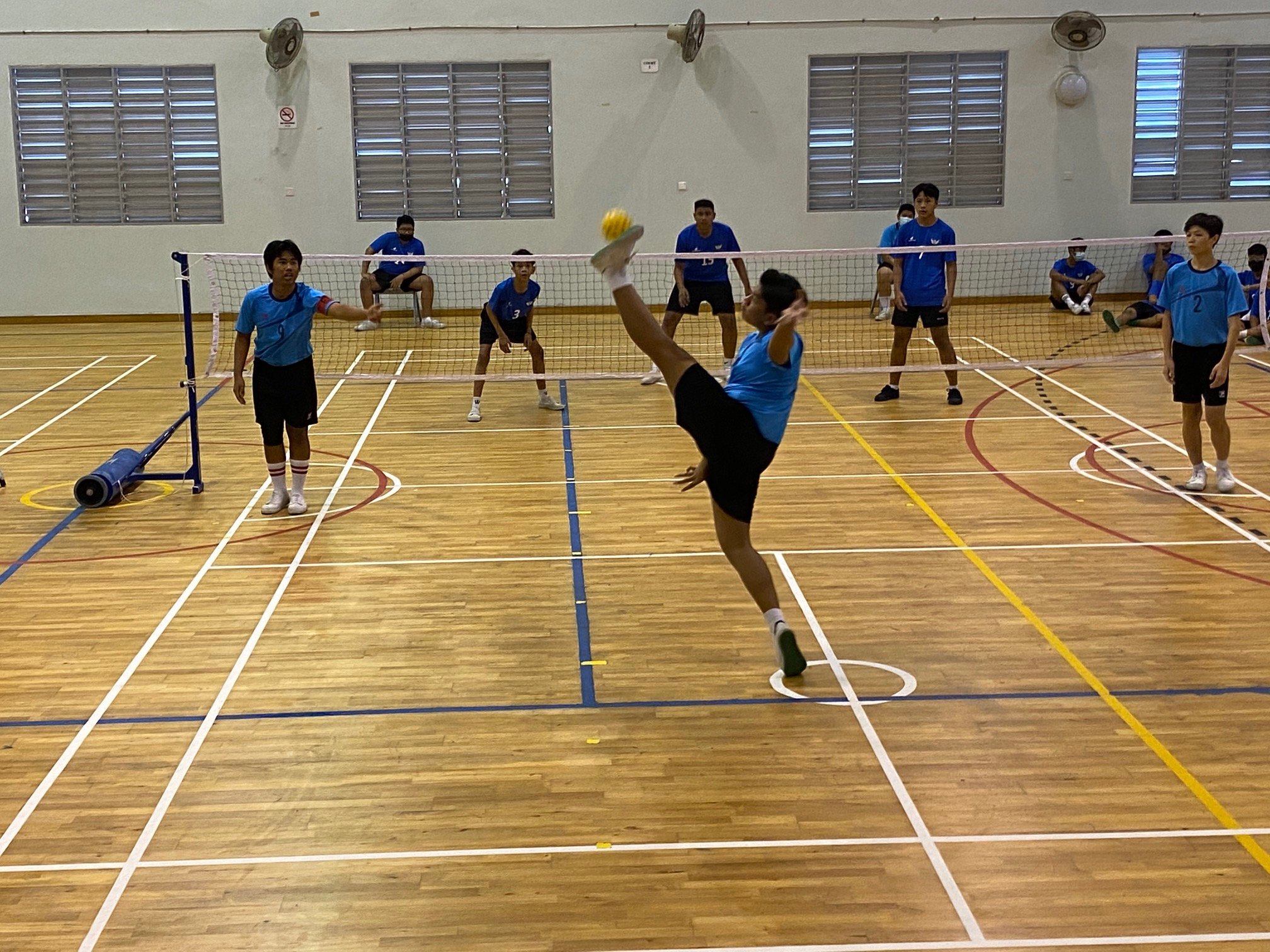 NSG B Div sepak takraw - Bartley Sec (light blue) vs Yishun (dark blue)-1