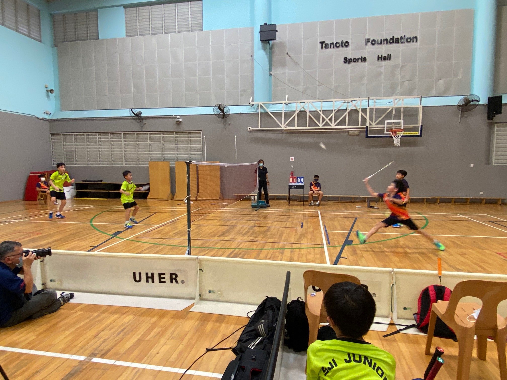 NSG Snr Div South Zone boys’ badminton_ SJI Junior (green) vs ACS Primary (orange) 3