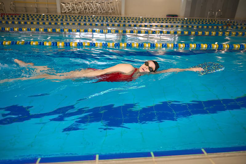 Swim-style-sidestroke