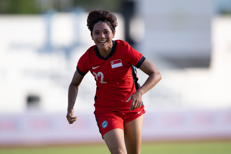 20251207_Football Women_WL_021