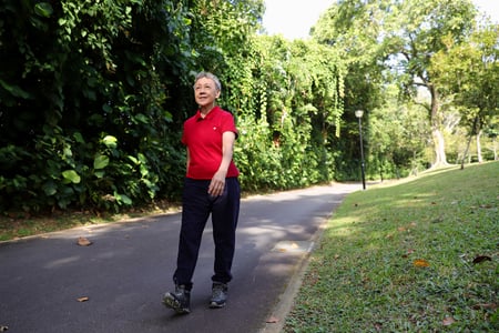 Walk-in-park-lady-photo